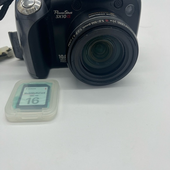Canon Powershot SX10IS 10MP Digital Camera with 20x Optical Stabilized Zoom - Picture 7 of 10